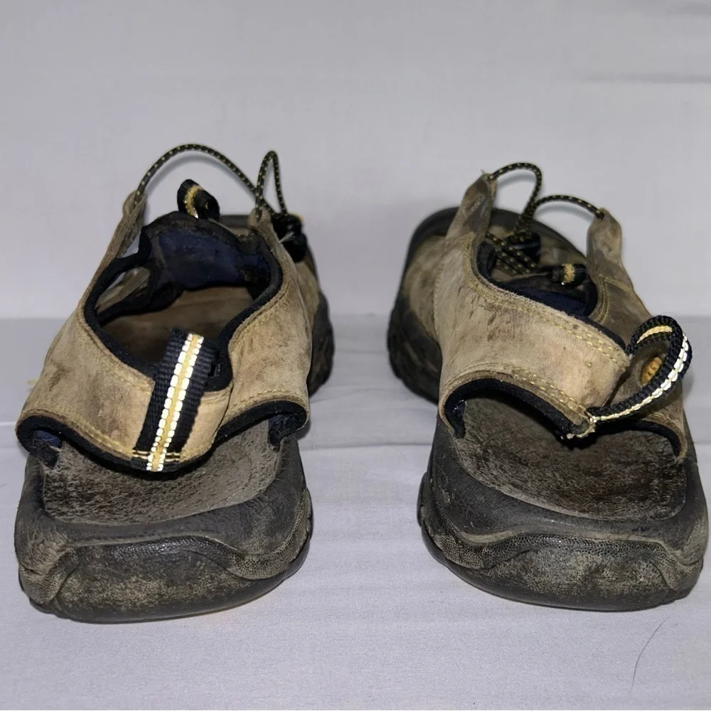 Keen Sandals Newport Closed Toe Leather Shoes Waterproof Bungee Laces Outdoors